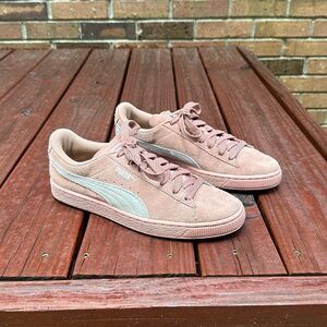 Puma Classics in Pink Suede - Light Pink White